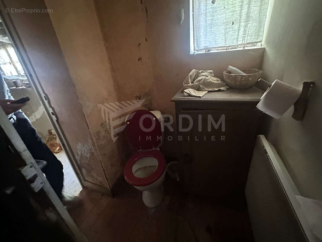 Maison à rénover Asquins  150m² - photo 14