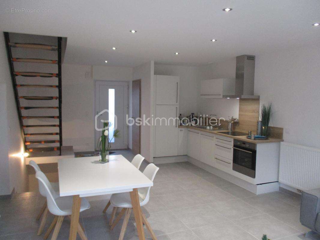 5 minutes du centre ville, superbe appartement t2 neuf dans maison avec terrasse - photo 5