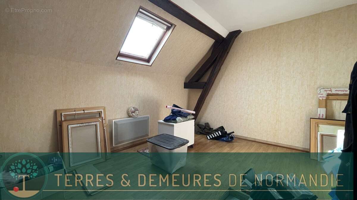 Maison à SAINT-SAIRE