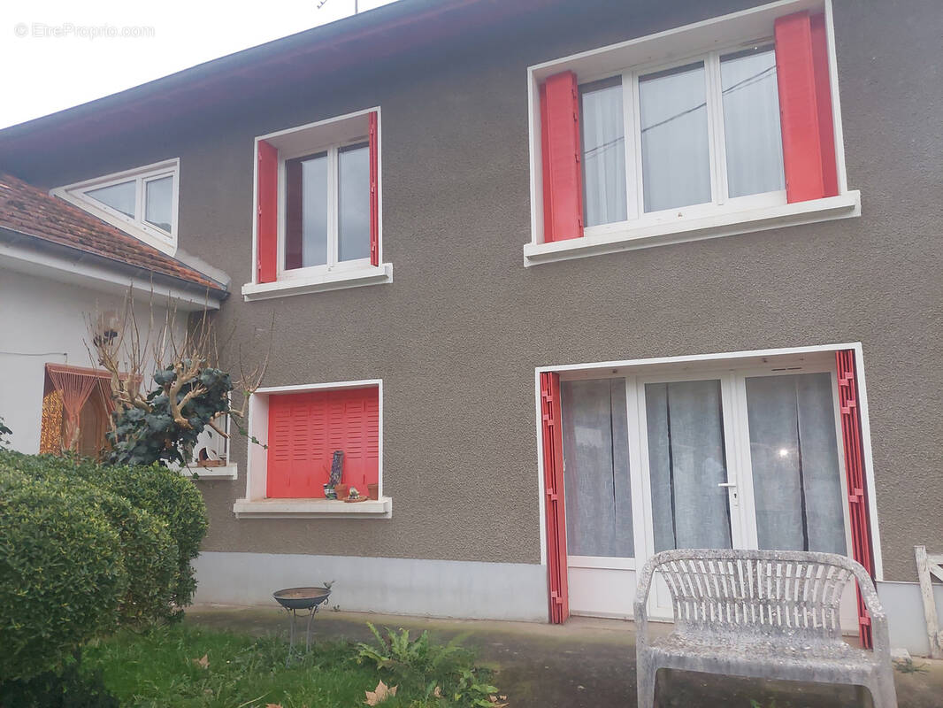 Maison à OLORON-SAINTE-MARIE