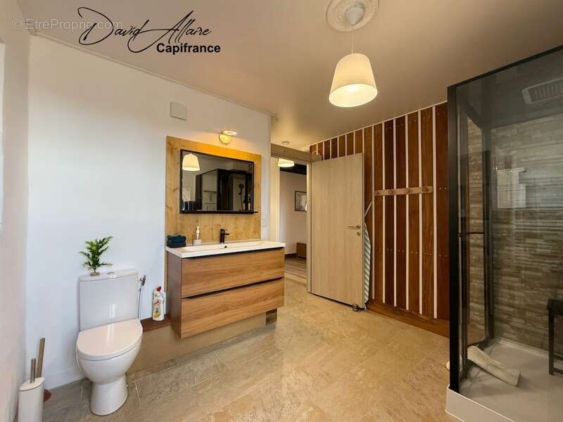 Appartement à LARAGNE-MONTEGLIN