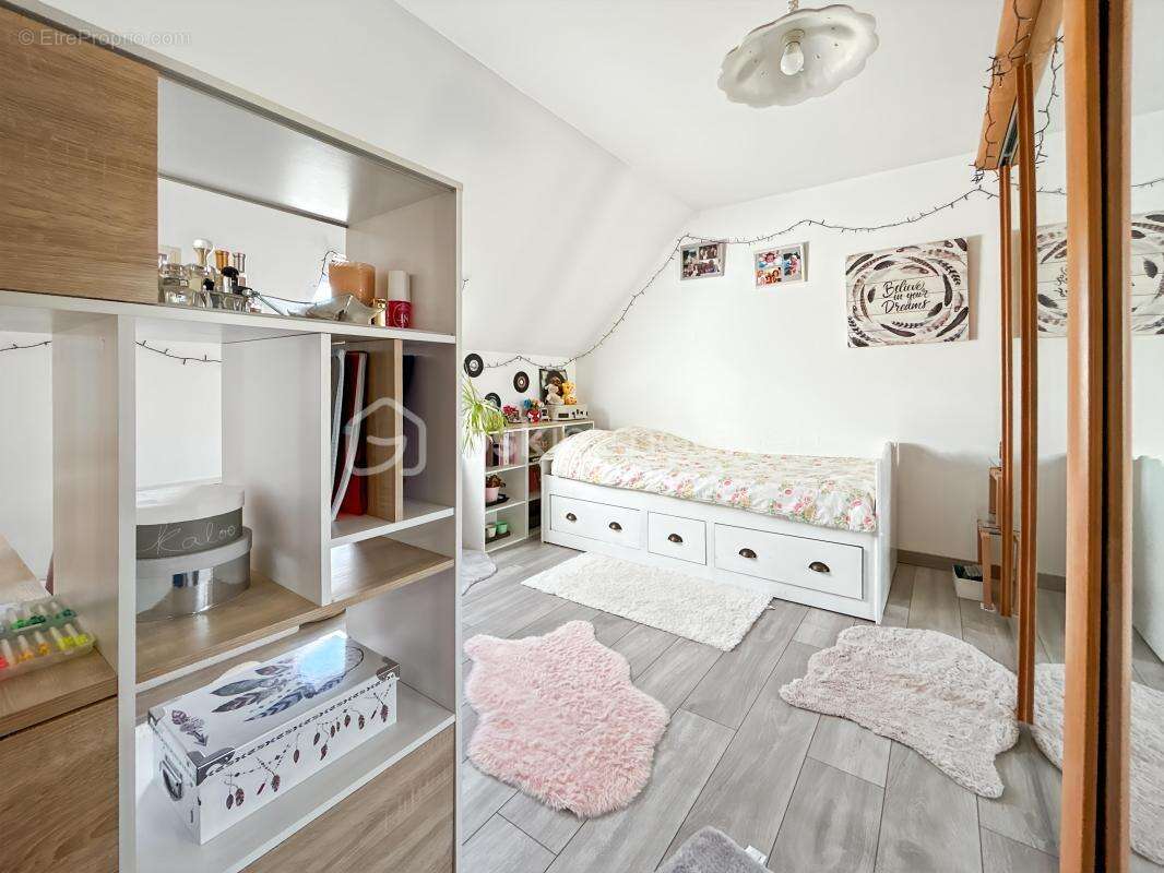 Maison 7 pièces de 179 m² à Nailly (89100) - photo 9