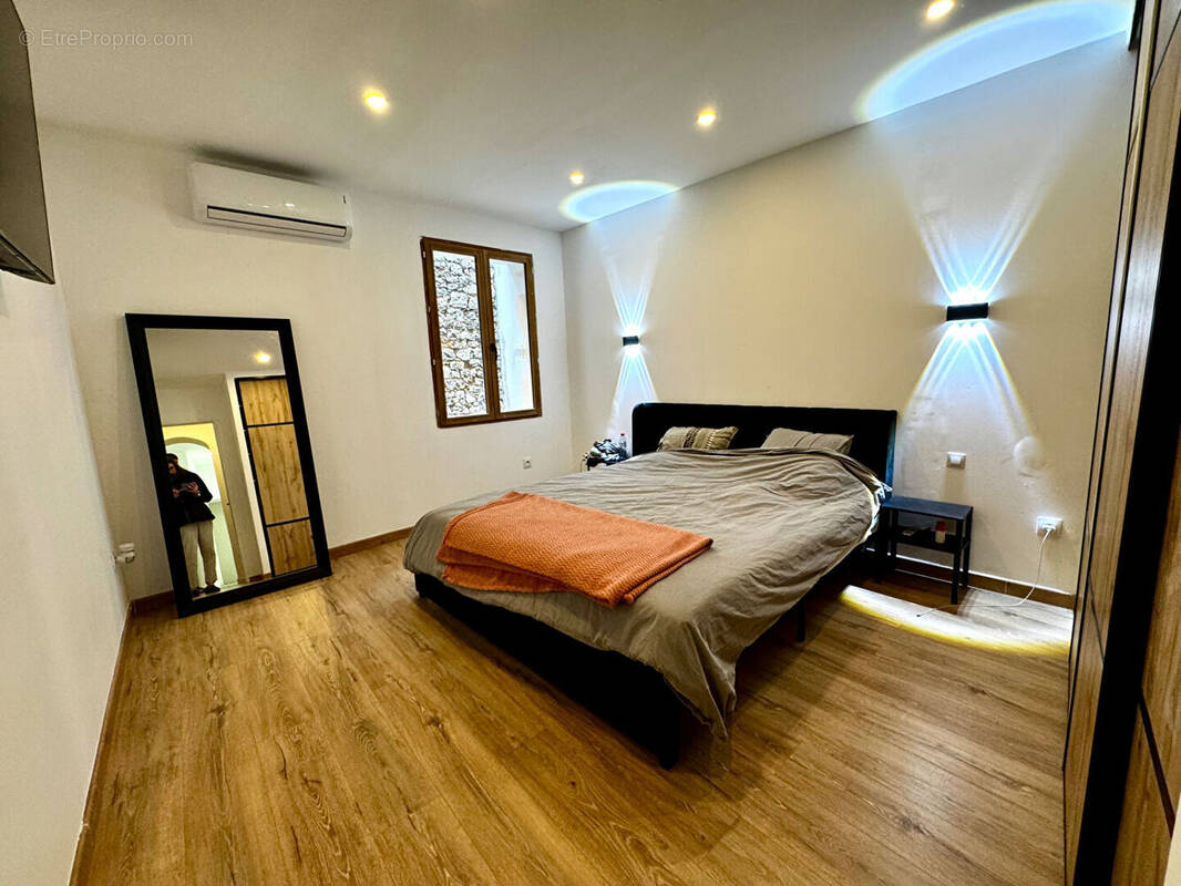 Maison à SAINT-MAXIMIN-LA-SAINTE-BAUME