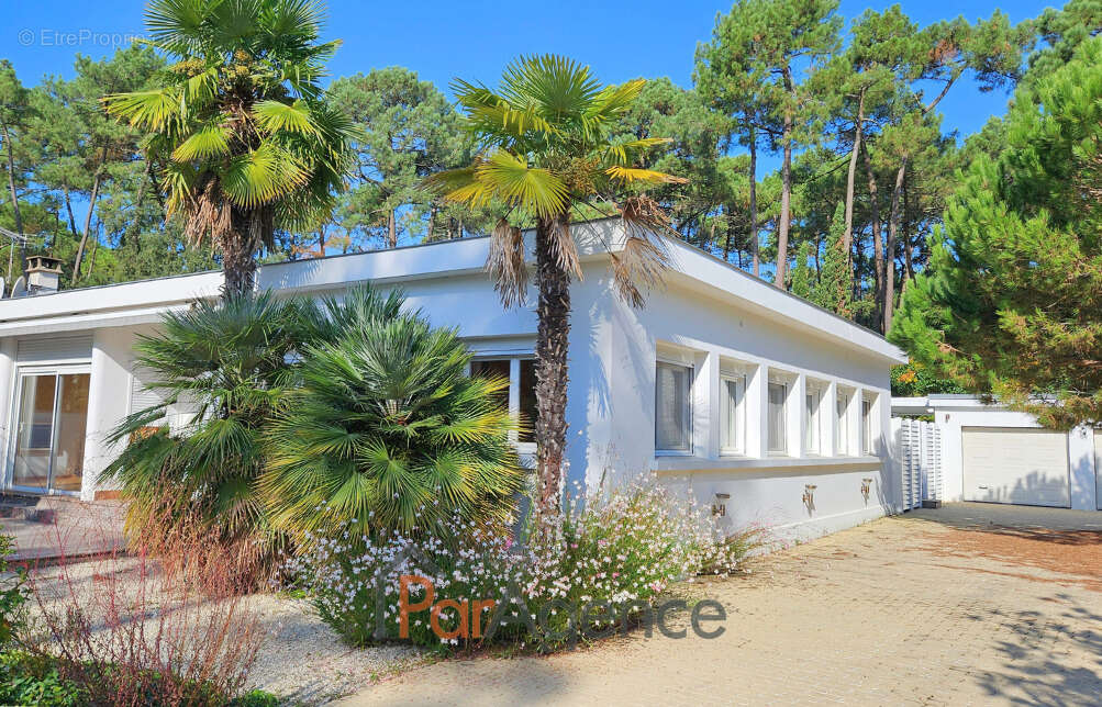 Maison à SAINT-PALAIS-SUR-MER