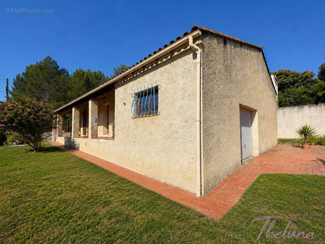 Maison à COMPS
