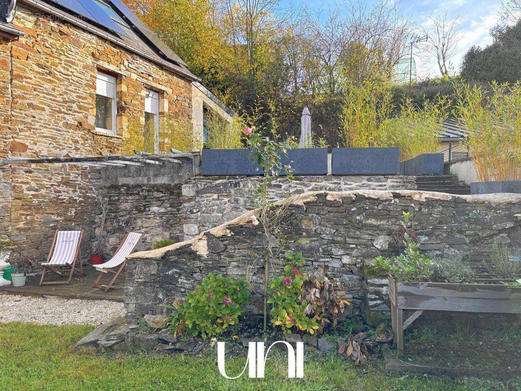 Maison à TROIS-MONTS