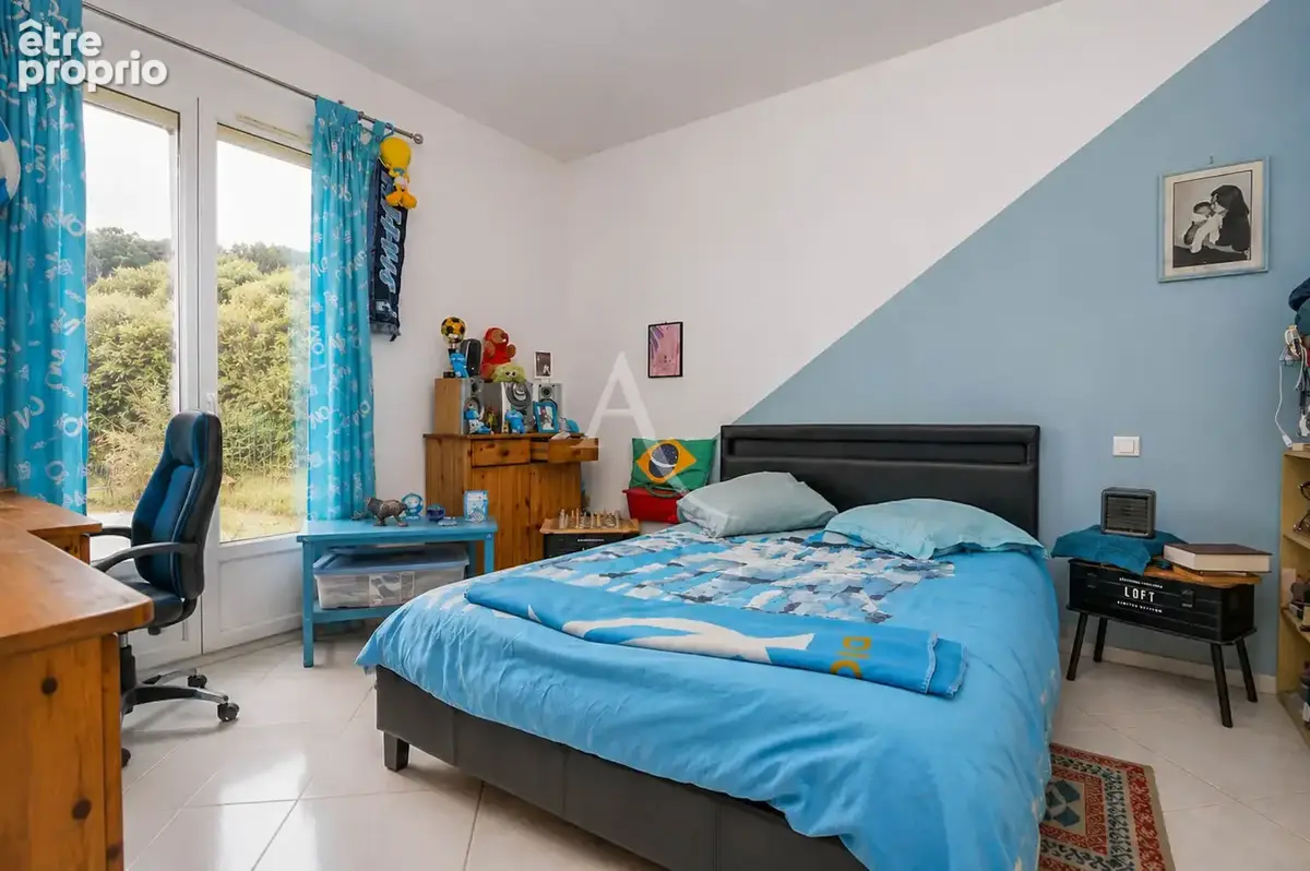 Proche Morlàas - Maison de plain-pied - 5 chambres - Terrain 1 820 m² - Carport - photo 5