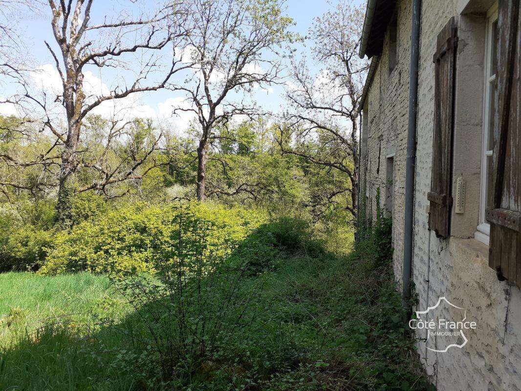 Entre Chatillonnais et Auxois, une propriété Bourguignonne d - photo 2