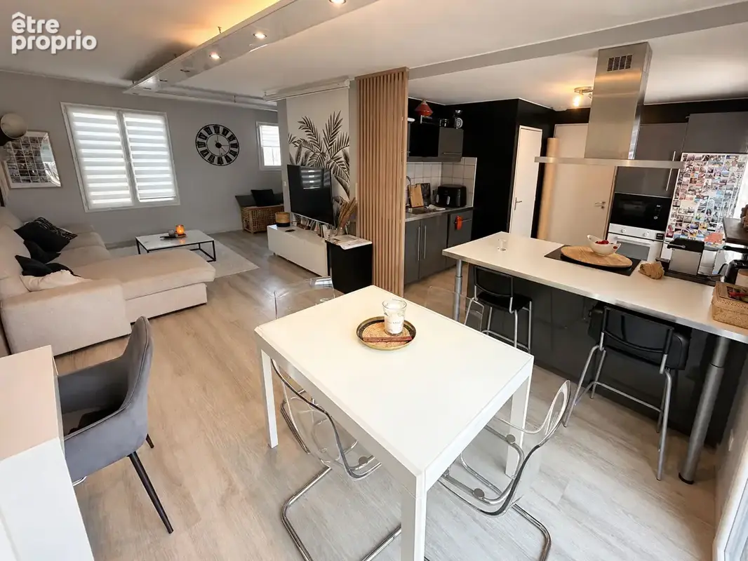 Maison à la Chapelle en Serval de 89 m² Idéalement située avec 300m2 de terrain !!! - photo 2