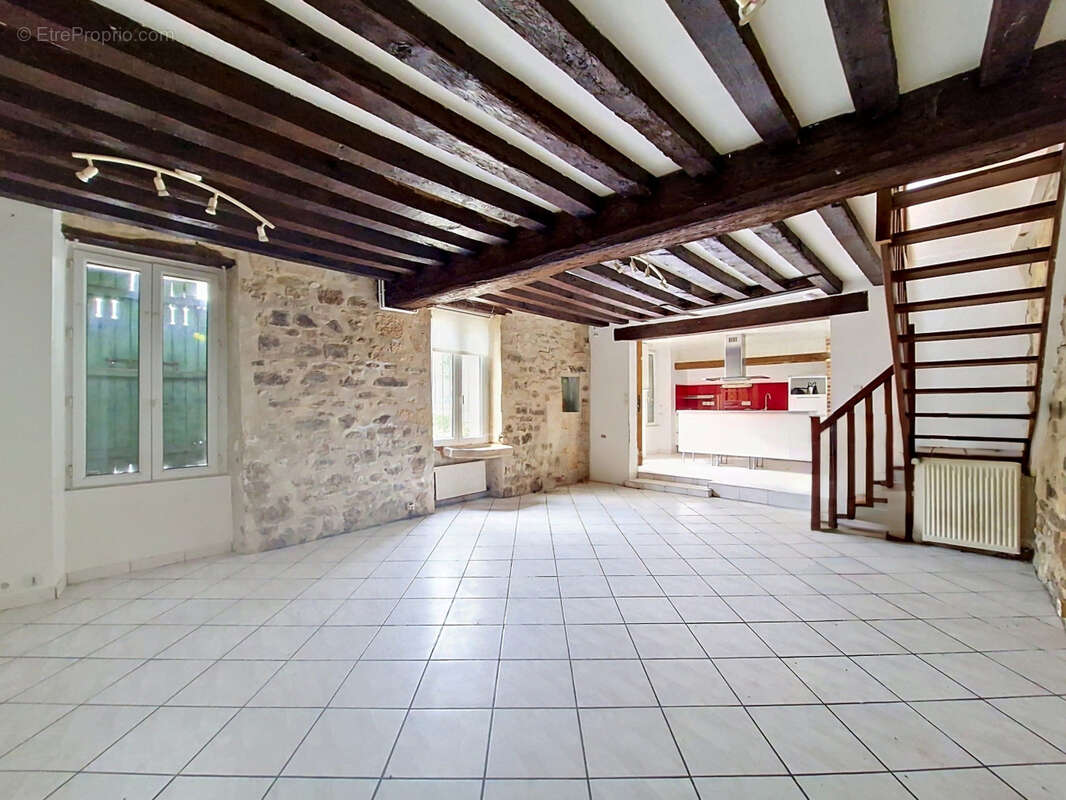 Maison à MARINES