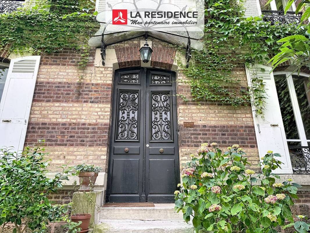 Maison à PARIS-17E