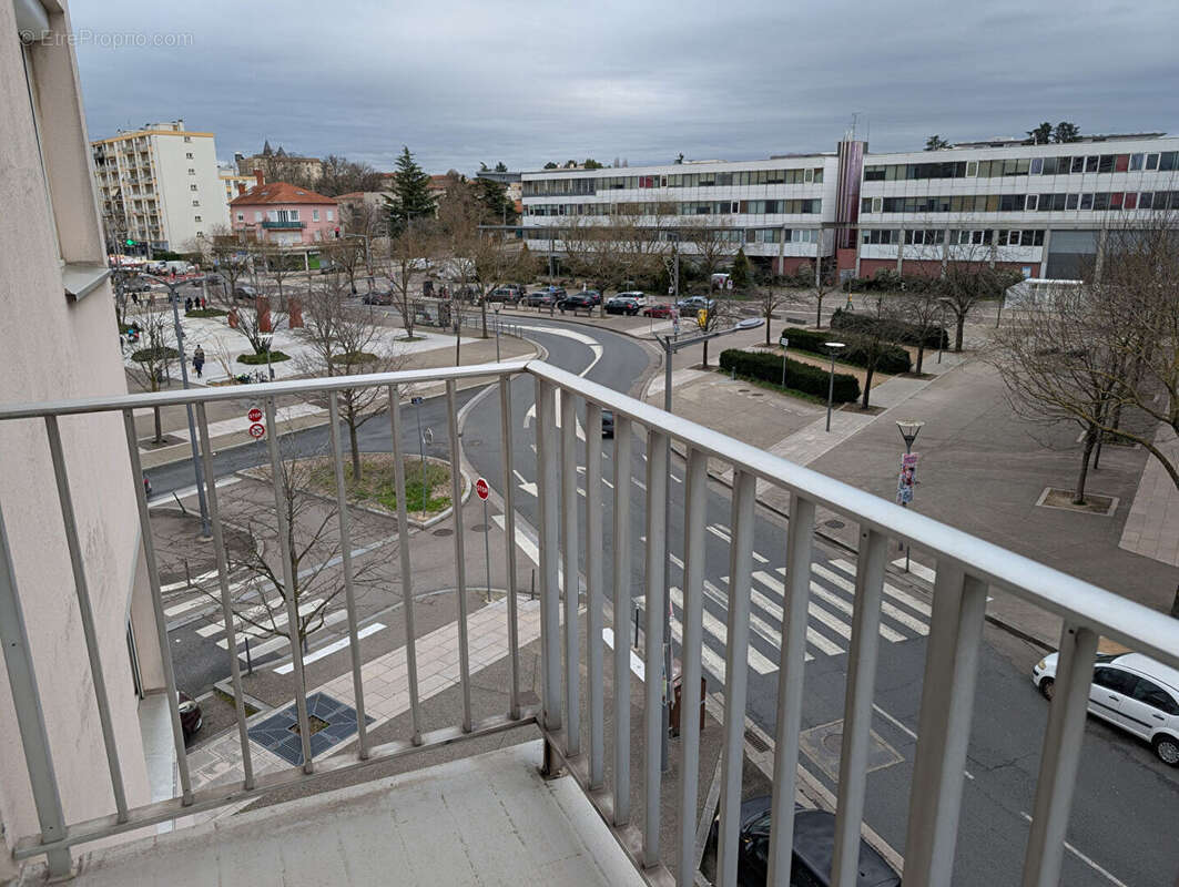 Appartement à SAINT-PRIEST