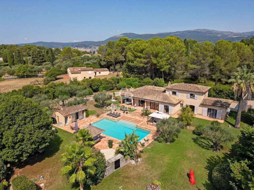 Maison à MOUGINS