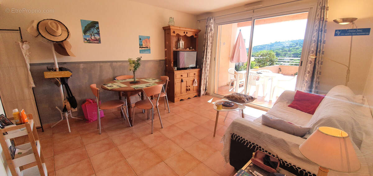 Appartement à LES ISSAMBRES