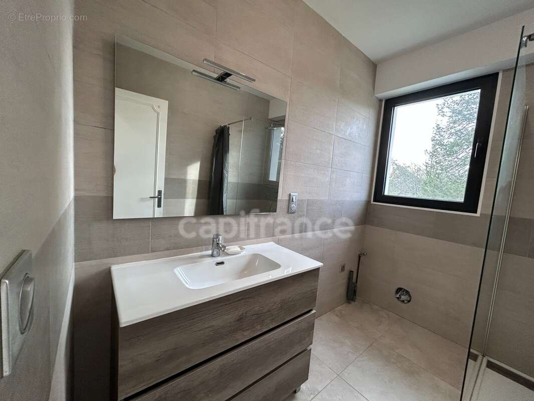 Maison à vendre 5 pièces CORGNAC SUR L'ISLE (24) - photo 11