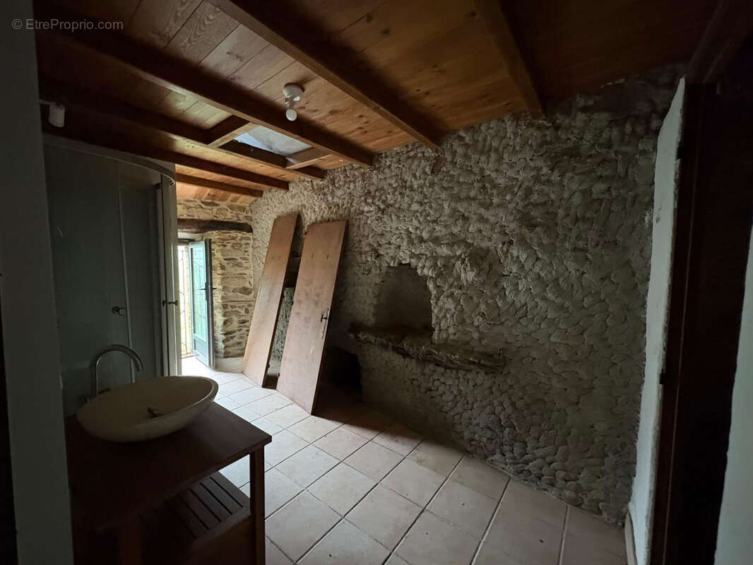 Maison à CASSAGNOLES