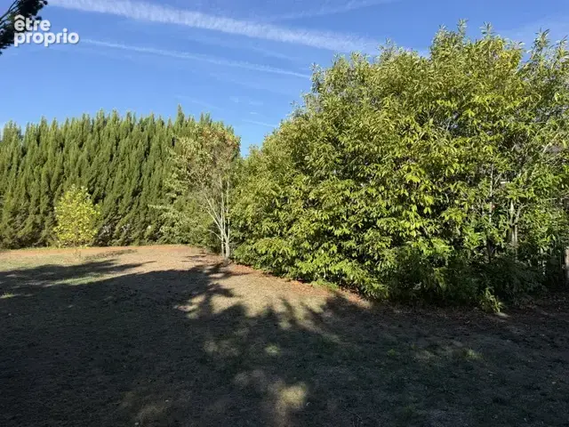 Photo Terrain à Orleans au prix de 318 000€