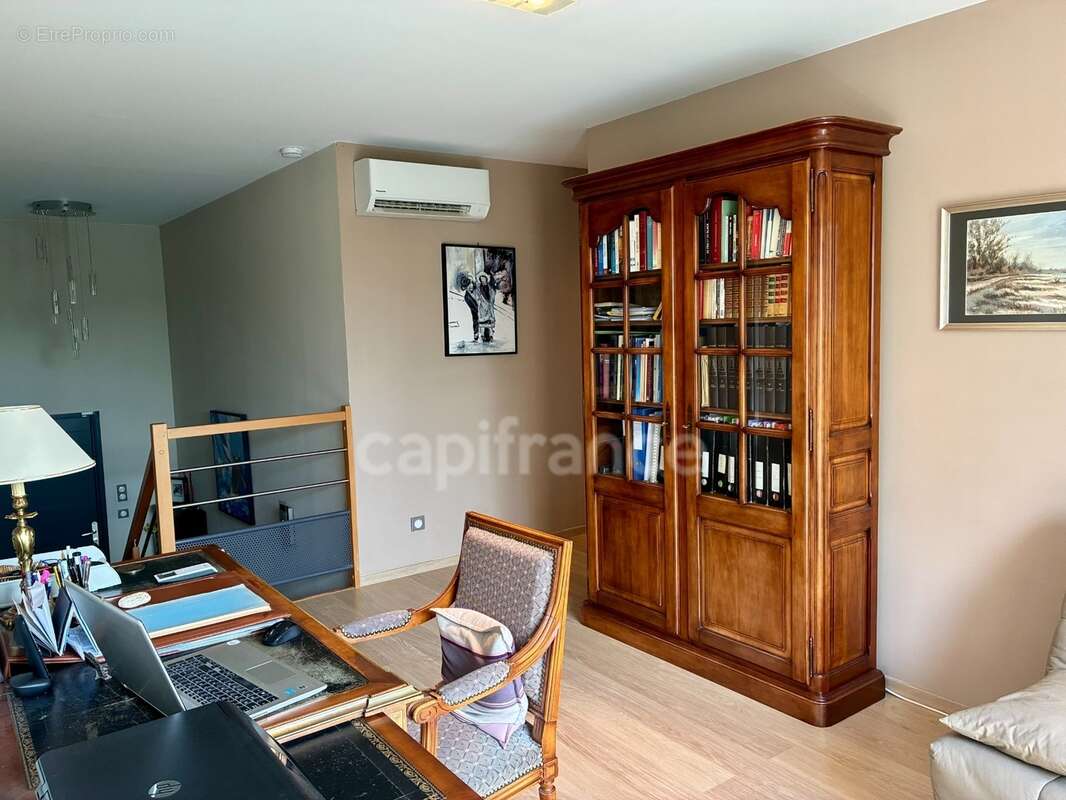 Maison 6 pièces à vendre 6 à SAINT-PIERRE-LA-PALUD - photo 12