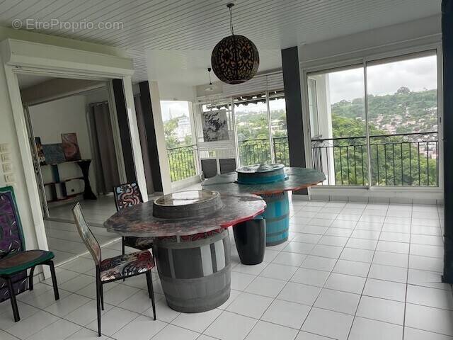 Appartement à FORT-DE-FRANCE