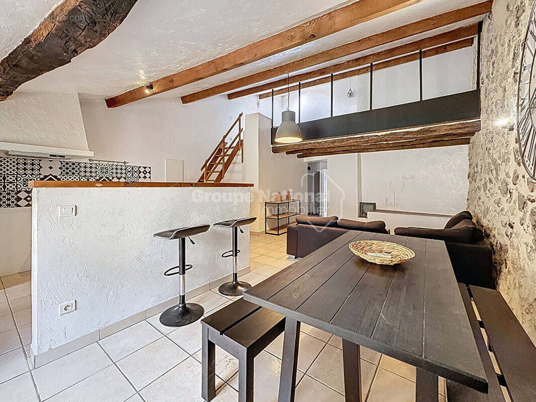 Appartement à CALLIAN