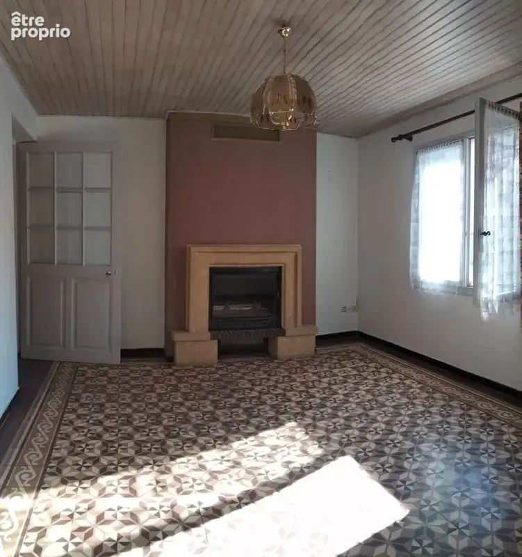 A VENDRE - Maison de village - MEYSSE - photo 4
