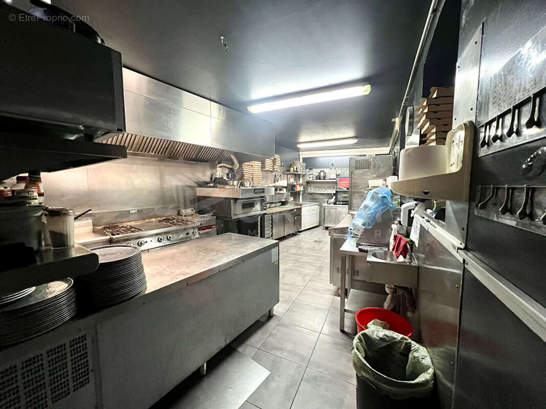 Commerce à SAINT-FARGEAU