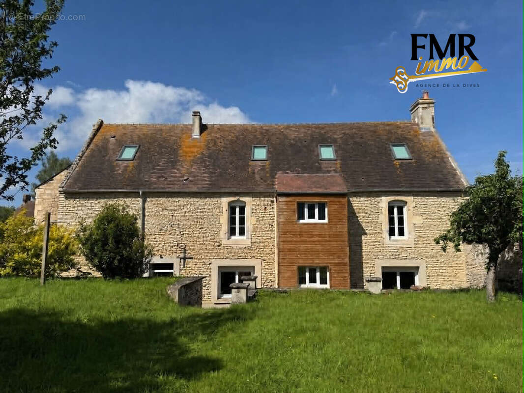 Maison à JORT