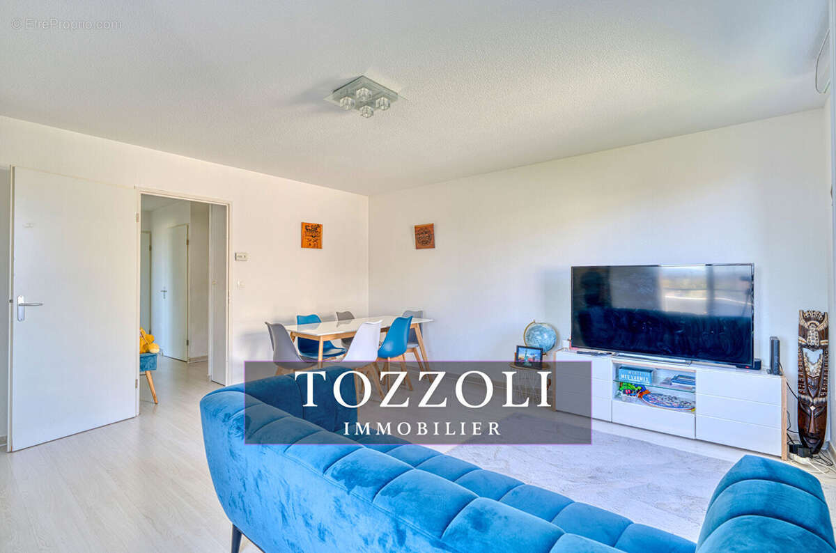 Appartement à L'ISLE-D'ABEAU