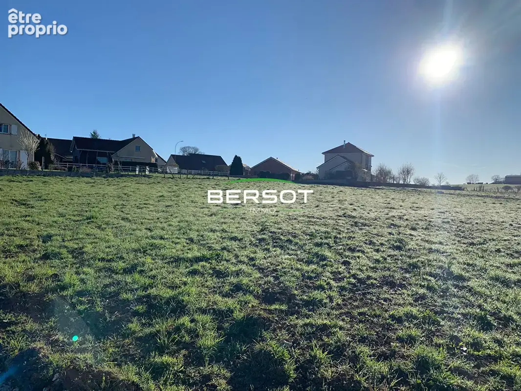EXCLUSIVITE Terrain constructible viabilisé 496m² plat et bien exposé au calme ? L'Hôpital-du-Grosbois proche Valdahon - photo 3