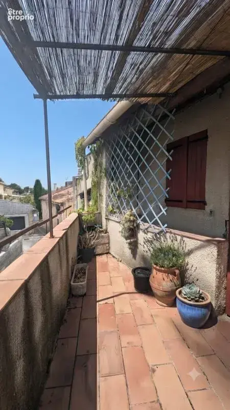T3 avec terrasse et cave au calme absolu - photo 2