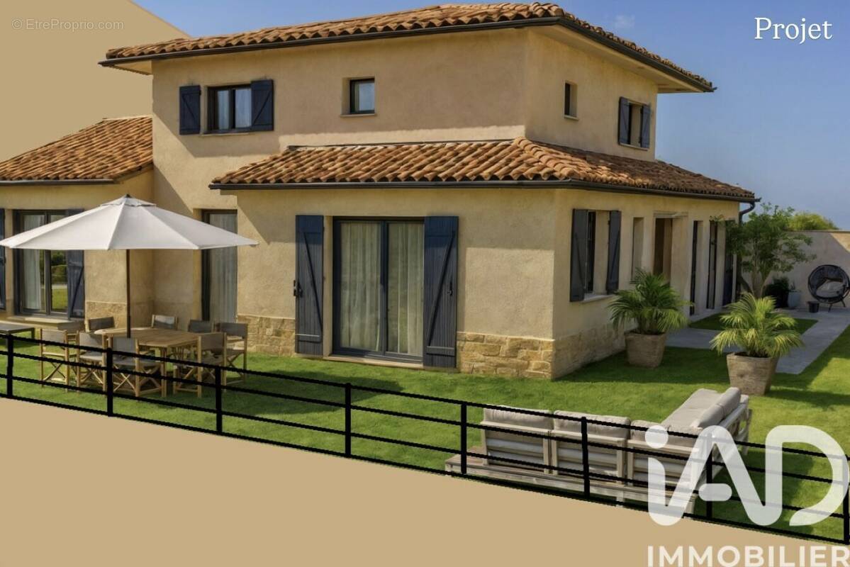 Photo 1 - Maison à GRIMAUD