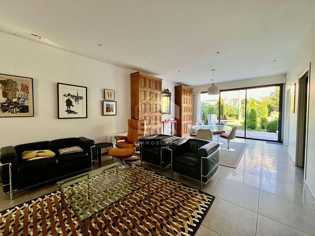 Rare - Maison contemporaine -  Le Mans - quartier Rive Droite Parc Monod - photo 4