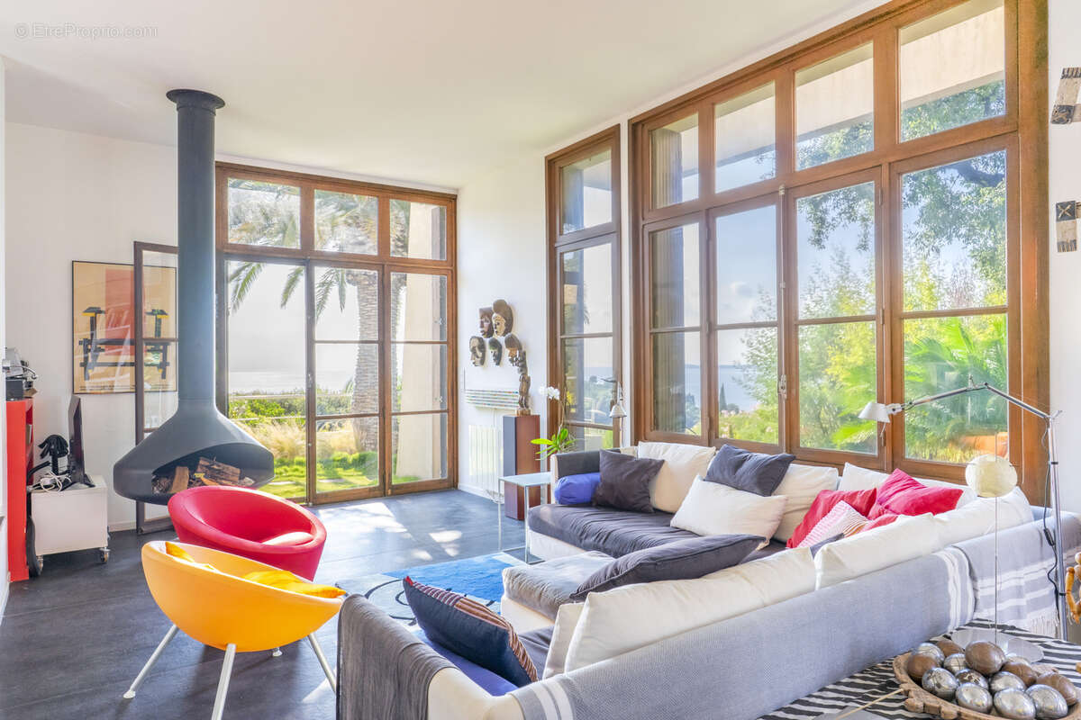 Maison à RAYOL-CANADEL-SUR-MER