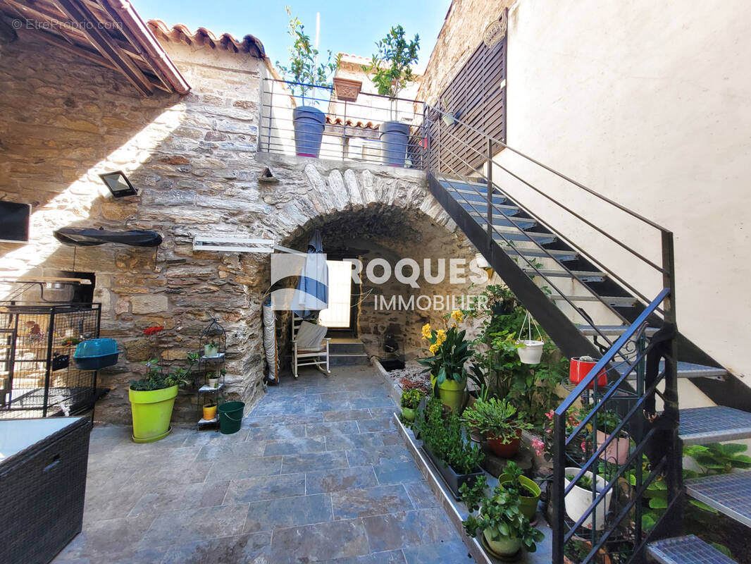 Maison à FAUGERES
