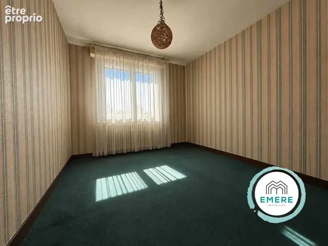 Maison 5 pièces 114 m² à vendre à Montours (35460) - photo 5