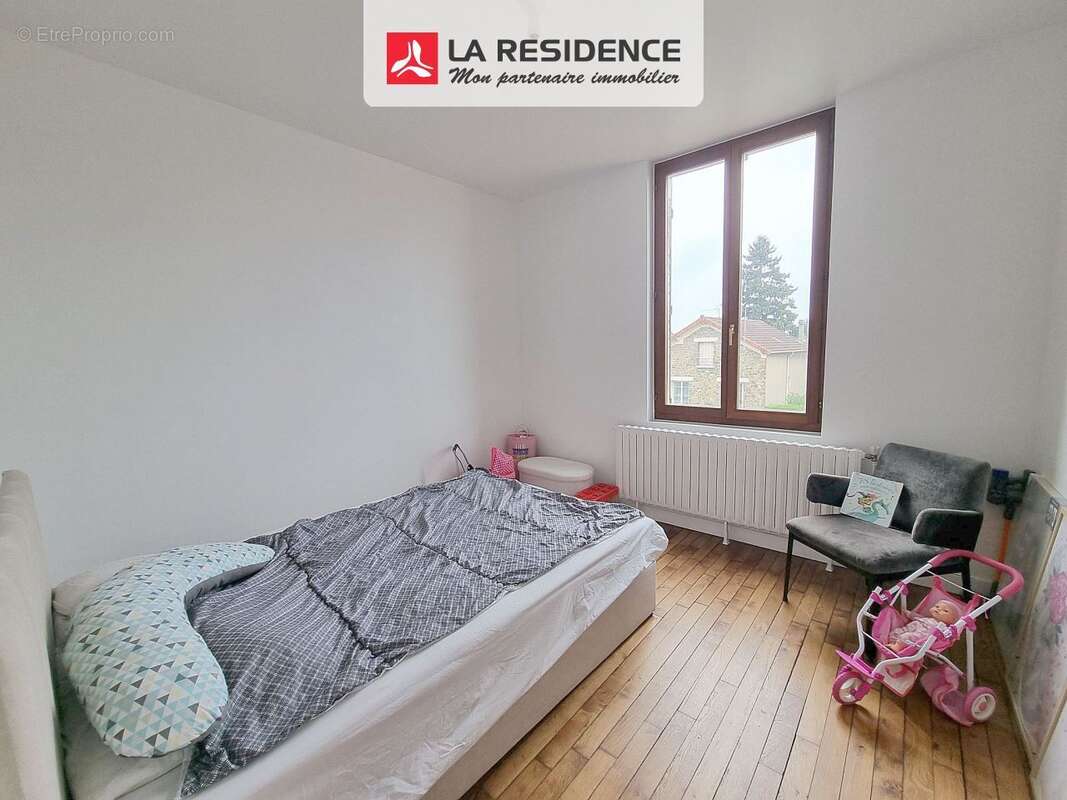 Maison 93 m² à Pierrefitte-Sur-Seine  - photo 7
