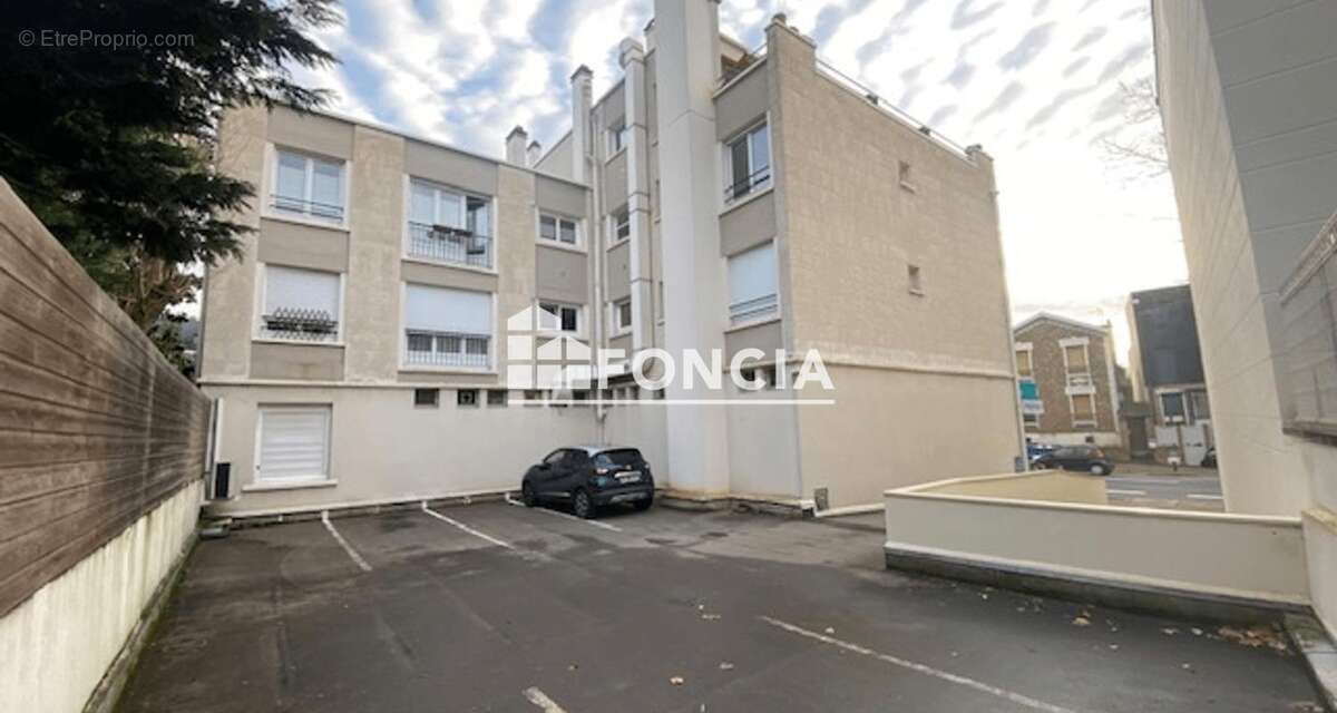 Appartement à CHATENAY-MALABRY