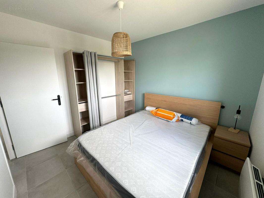 Commerce à NAILLOUX