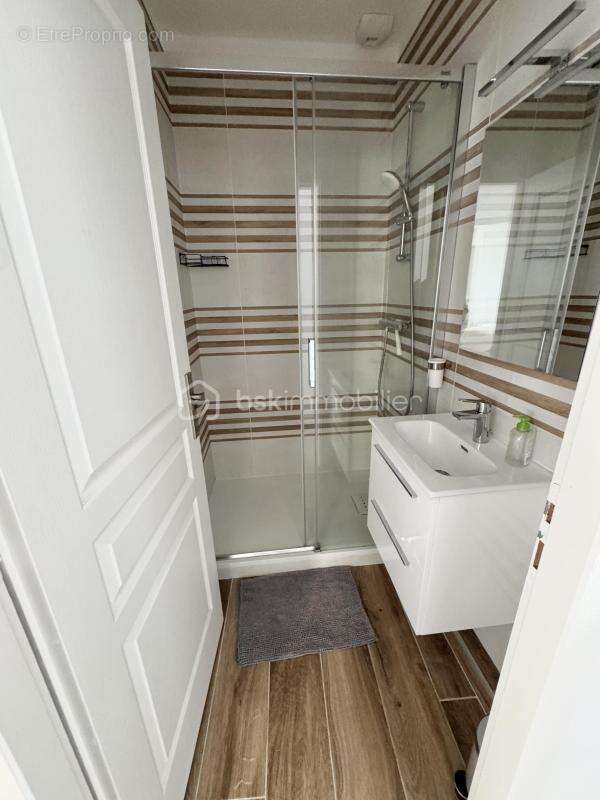 Appartement à LE POULIGUEN