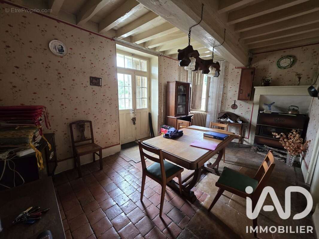 Photo 2 - Maison à NUARS