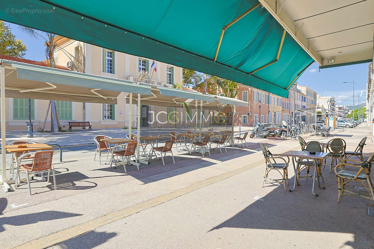 Commerce à LA SEYNE-SUR-MER