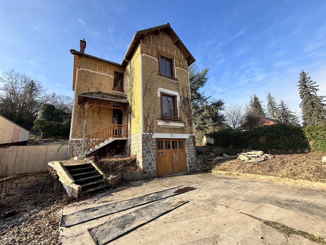 Maison à BELLERIVE-SUR-ALLIER