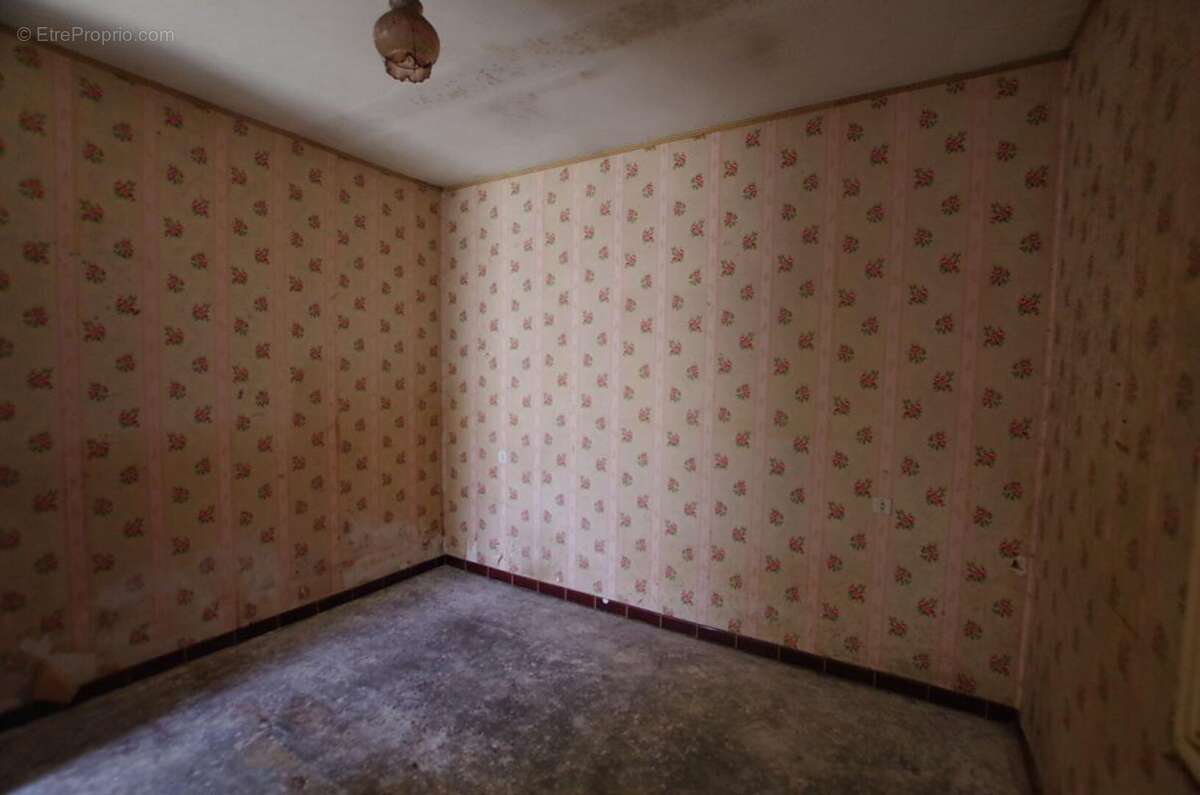 Maison à AILLANT-SUR-MILLERON