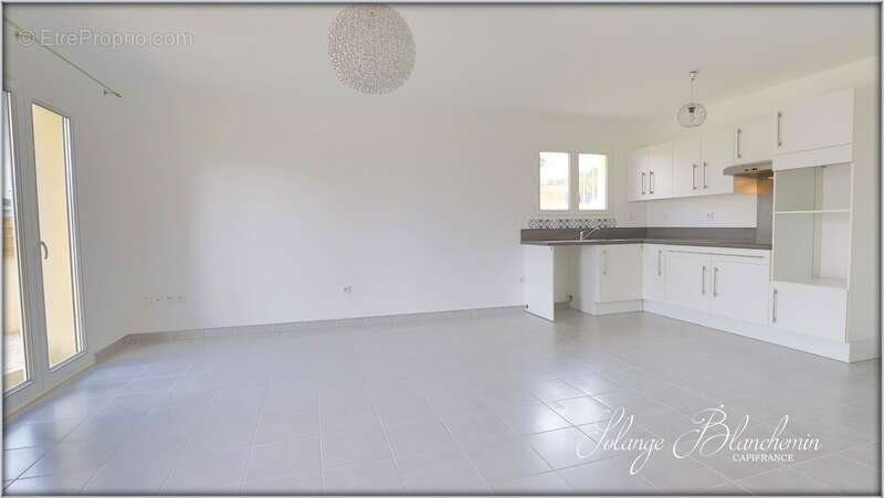 Maison à LIGNAN-SUR-ORB