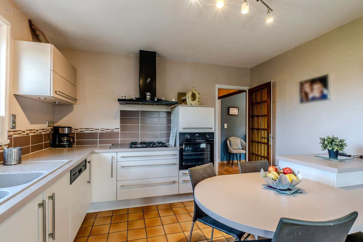 Maison 122 m² à Publier  - photo 8