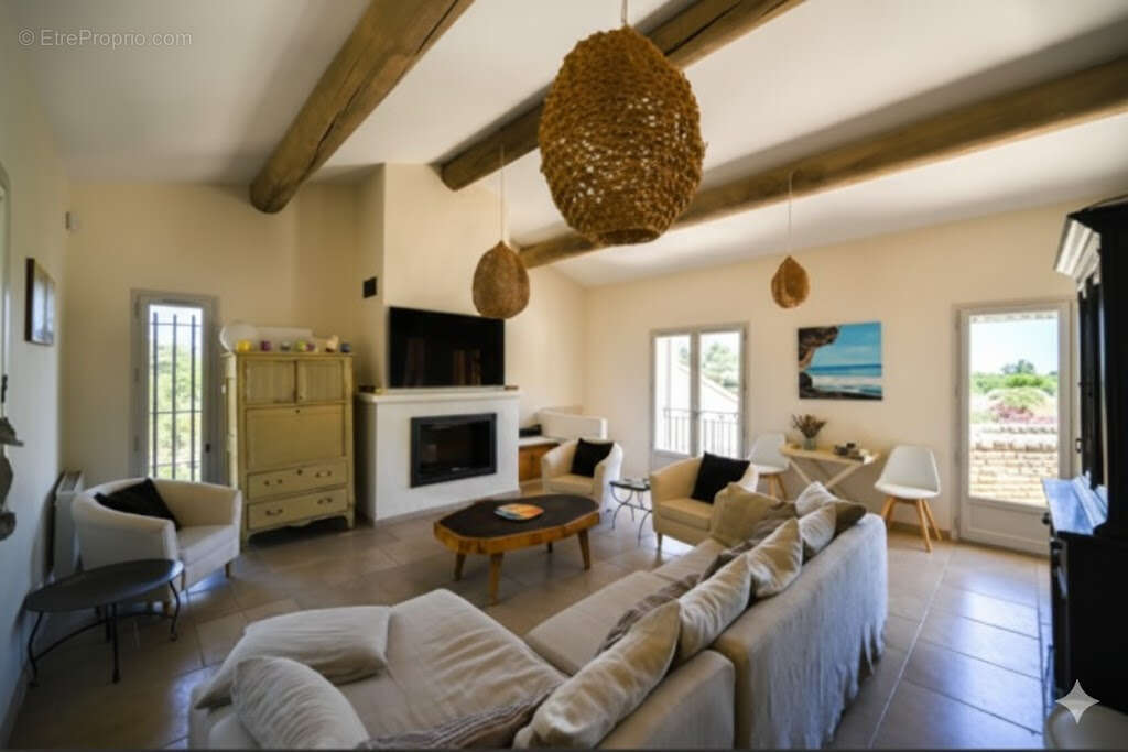 Maison à JOUCAS
