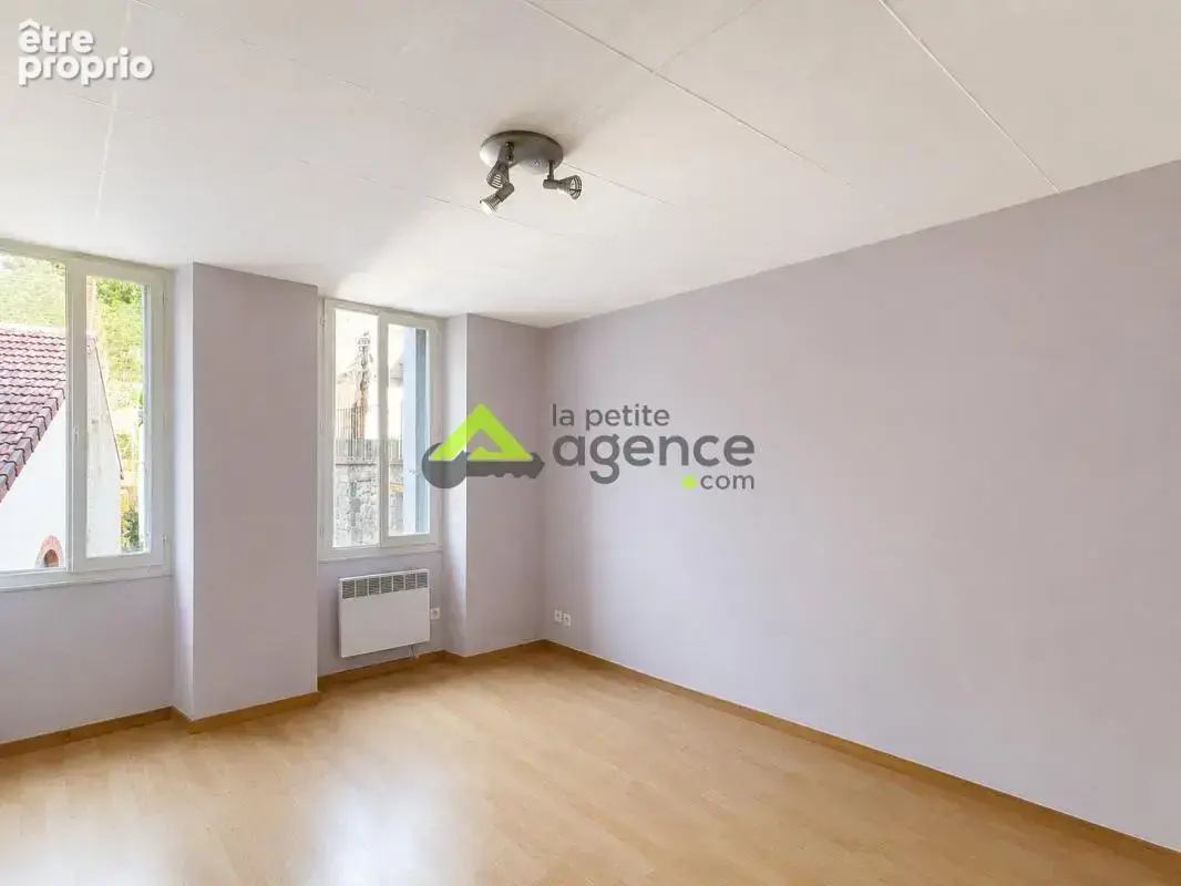 Immeuble de rapport   3 appartements et fort potentiel à Aub - photo 2