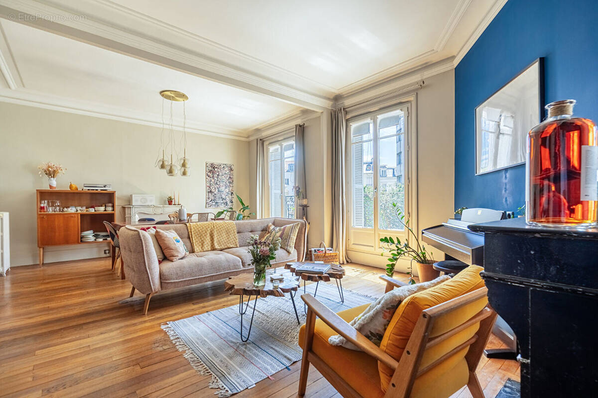 Appartement à PARIS-11E