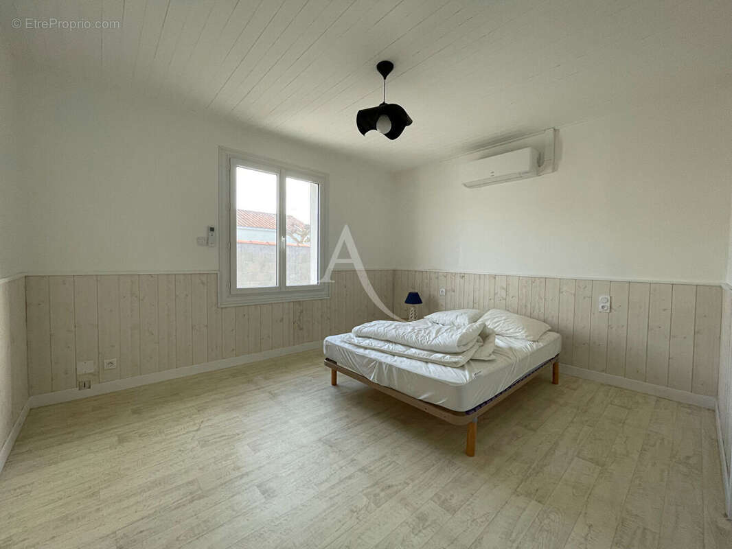 Maison à L&#039;AIGUILLON-SUR-MER