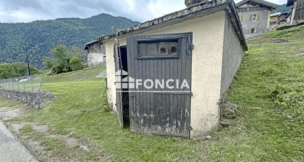 Terrain à AIGUEBLANCHE